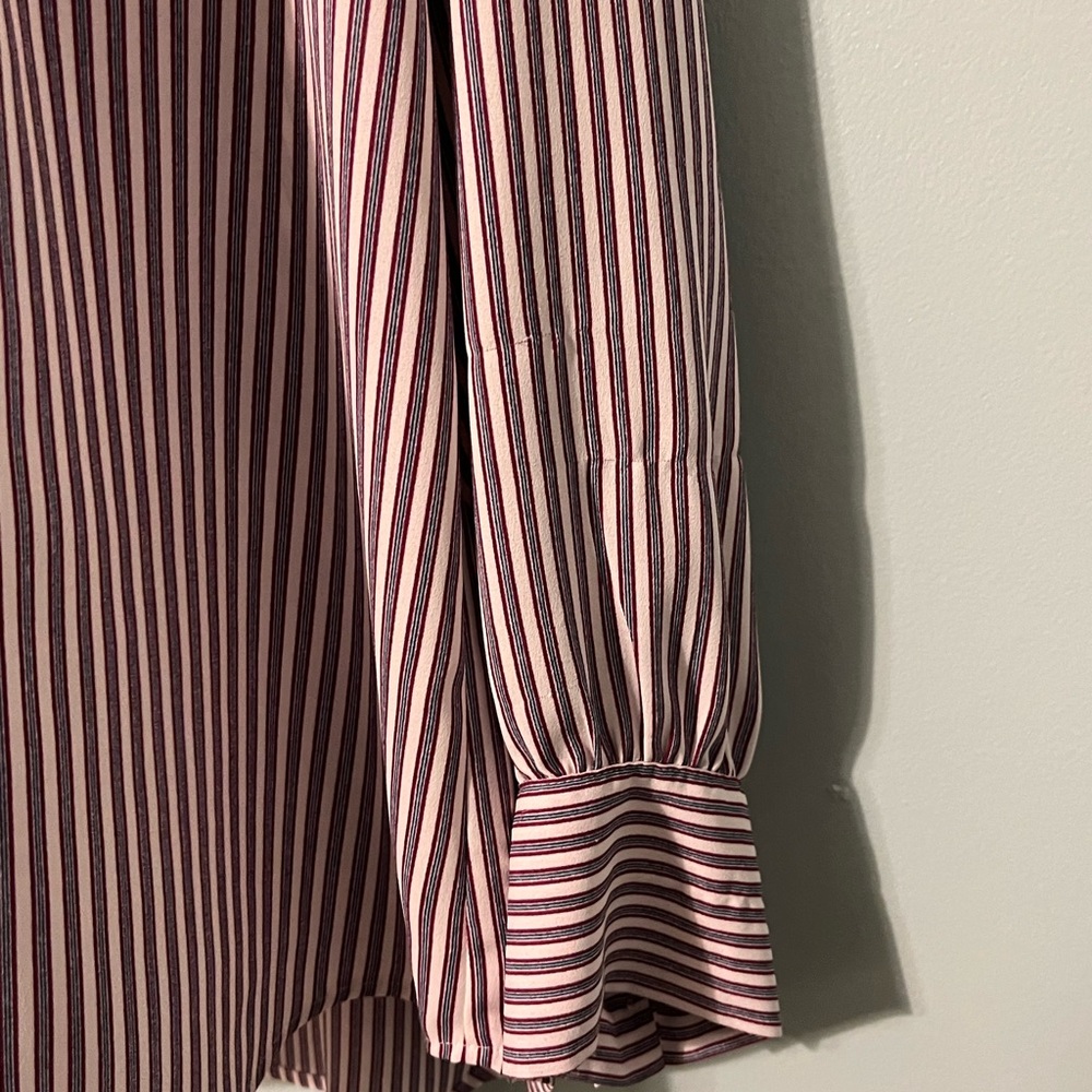 Loft Plus Blouse Pin Stripes Size 18 Keyhole Back - Picture 7 of 16